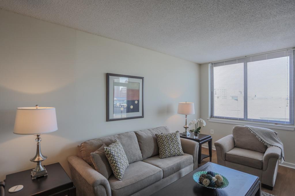 Madison Hospitality At 1401 Joyce Street Арлингтон Экстерьер фото