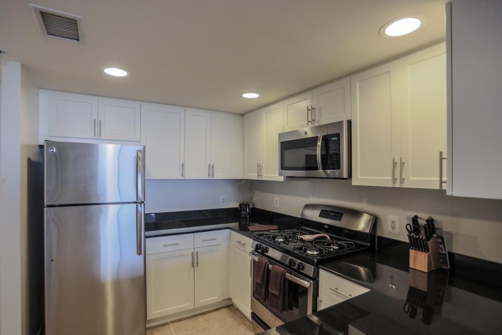 Madison Hospitality At 1401 Joyce Street Арлингтон Экстерьер фото