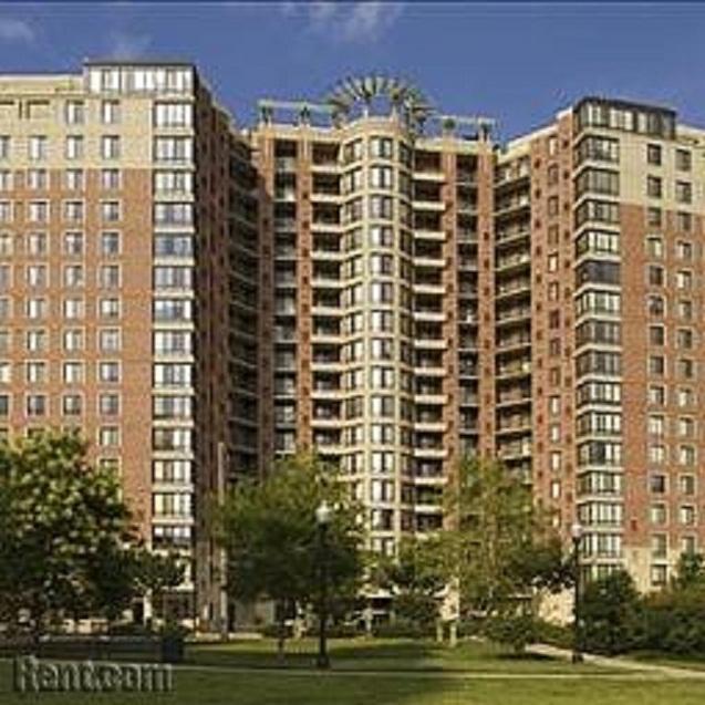 Madison Hospitality At 1401 Joyce Street Арлингтон Экстерьер фото
